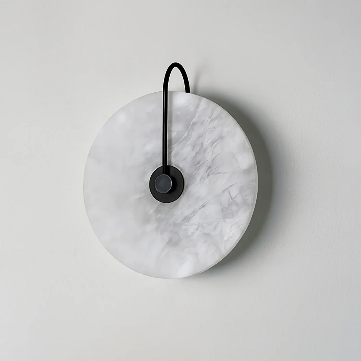 Minimalistyczna marmurowa lampa ścienna LED