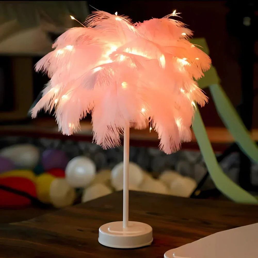 Unikalna lampa stołowa w kształcie drzewa z piórami