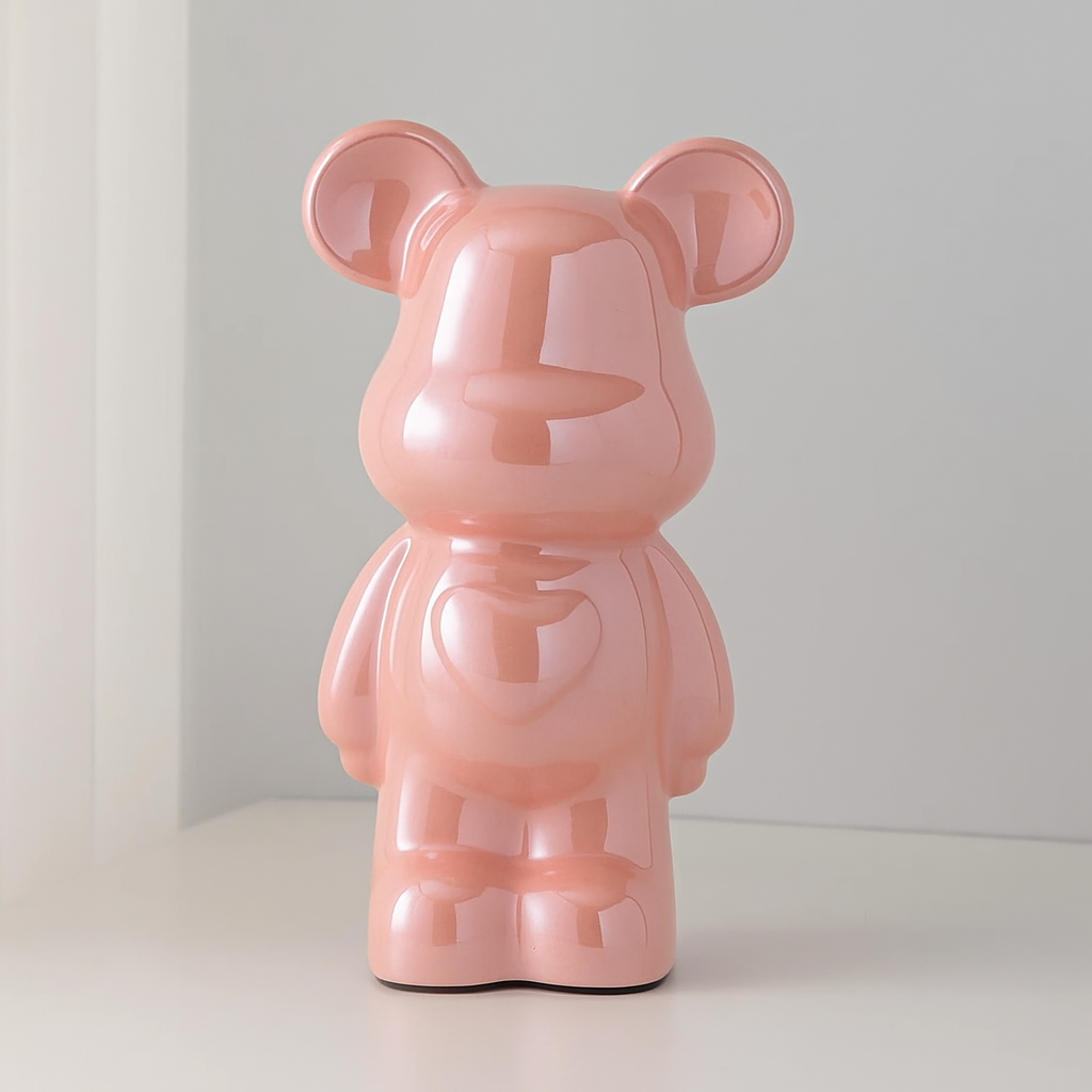Bear figurine with mirrored metallic surface