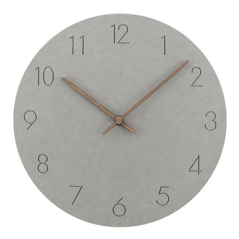 Nordic wall clock with a silent mechanism