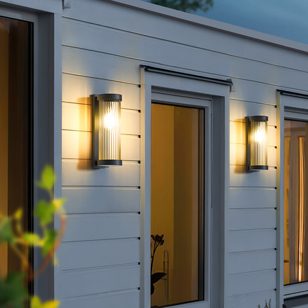 Outdoor solar LED wall lighting with up and down light emission