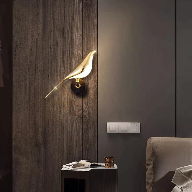 Nowoczesna lampa ścienna Bird