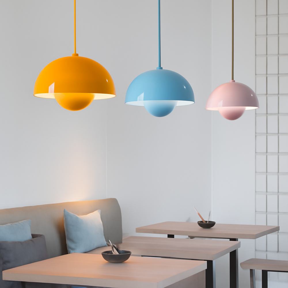 Lustre suspendu minimaliste multicolore en forme de demi-dôme
