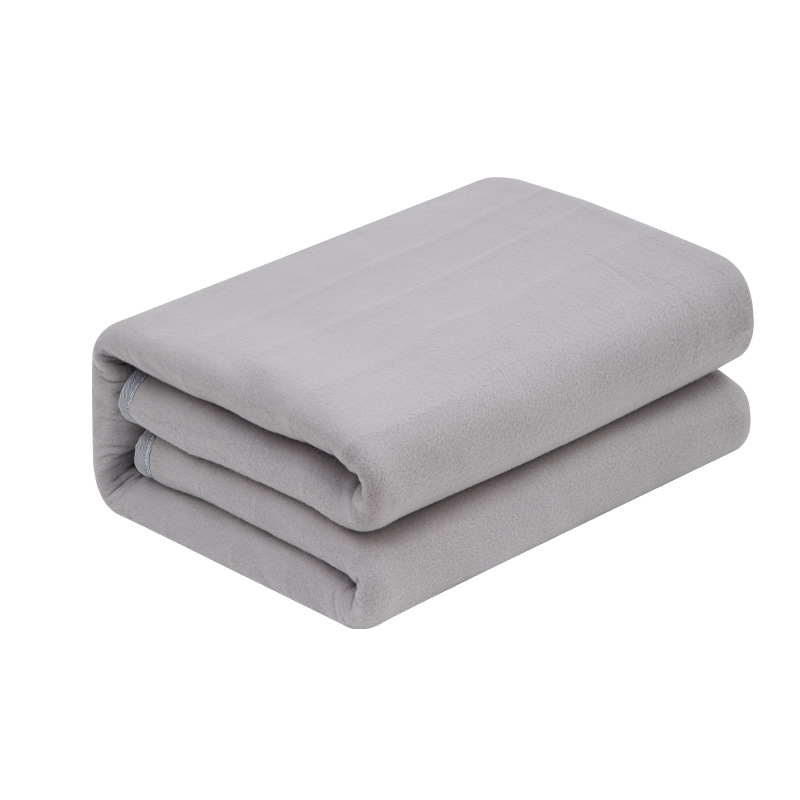 Soft electric blanket with nine heat levels and a remote control