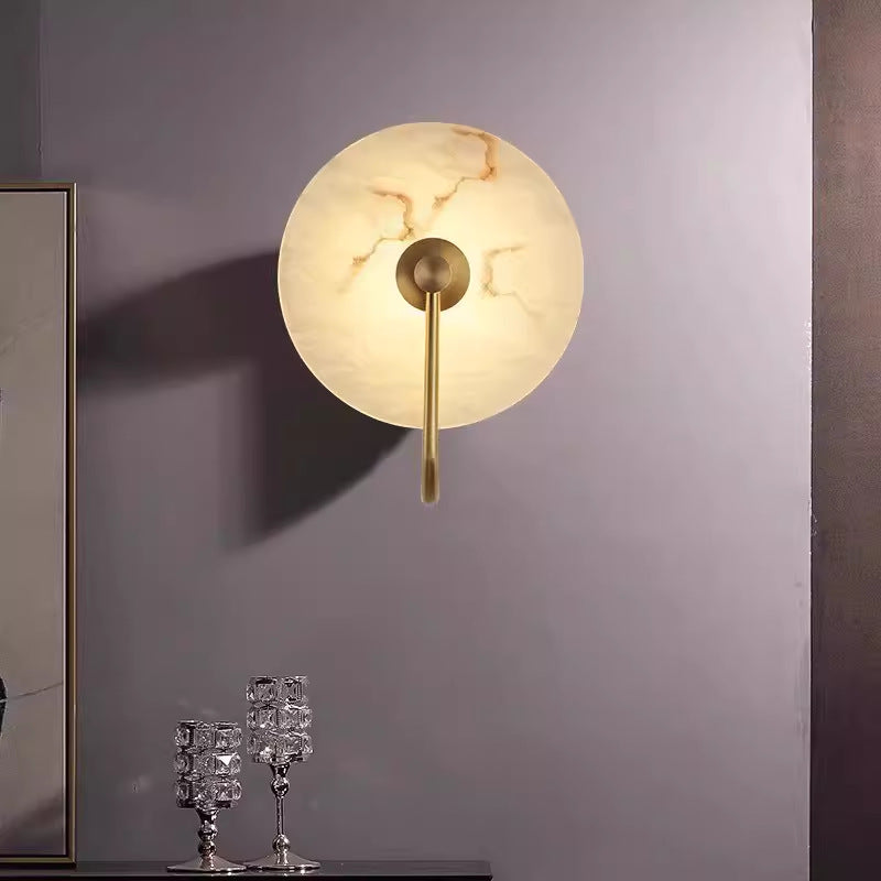 Minimalistyczna marmurowa lampa ścienna LED