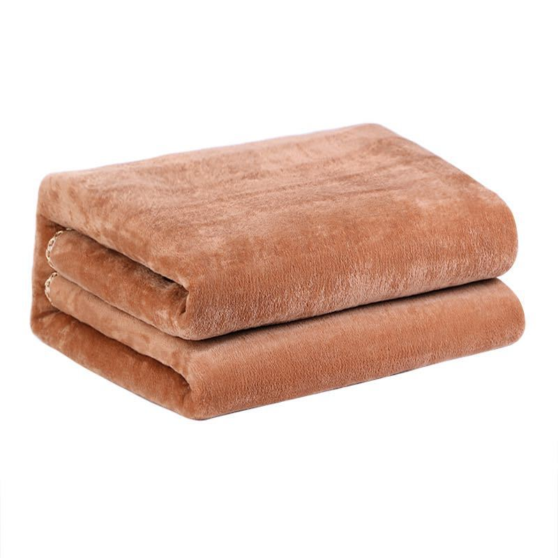 Soft electric blanket with nine heat levels and a remote control