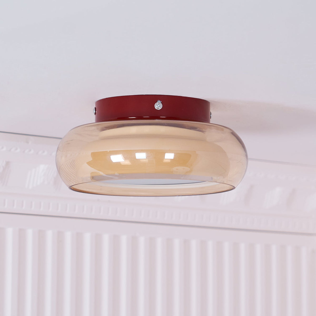 Szklana lampa sufitowa retro do montażu natynkowego