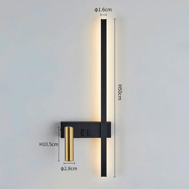 Wandlamp met verticale lat en verstelbare spot