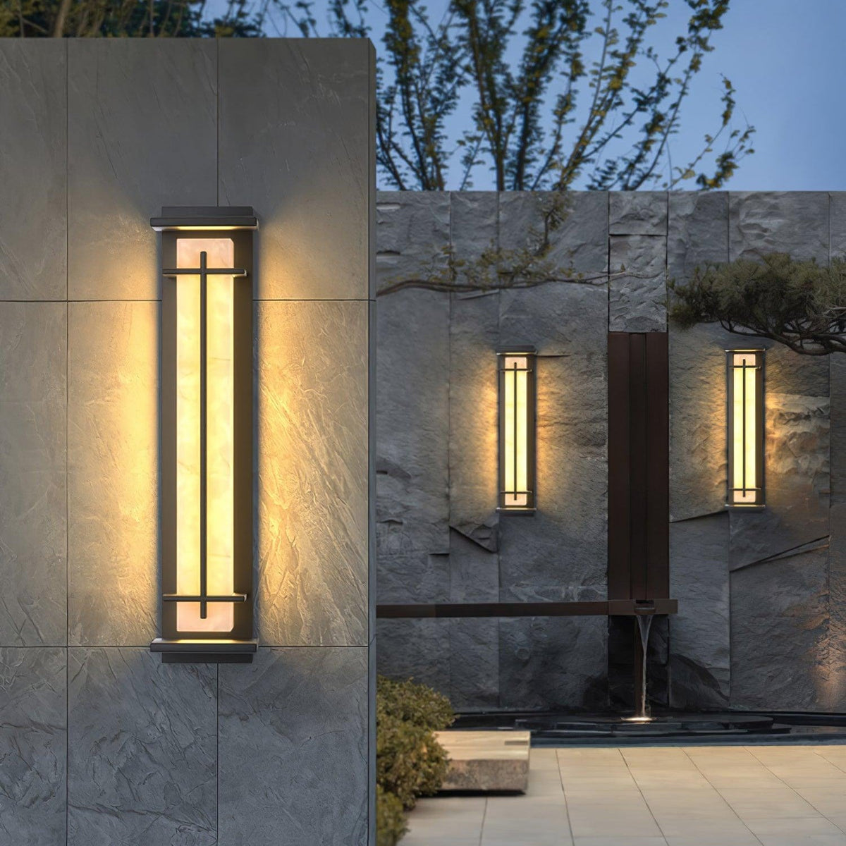 Outdoor wall lamp with a vertical rectangular panel