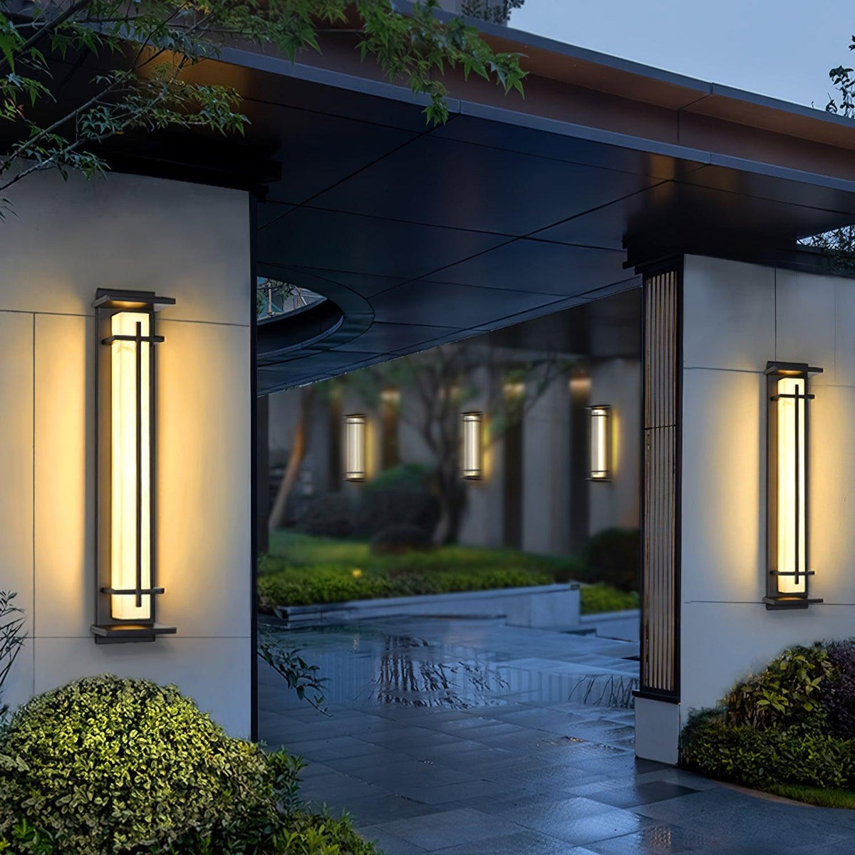 Outdoor wall lamp with a vertical rectangular panel