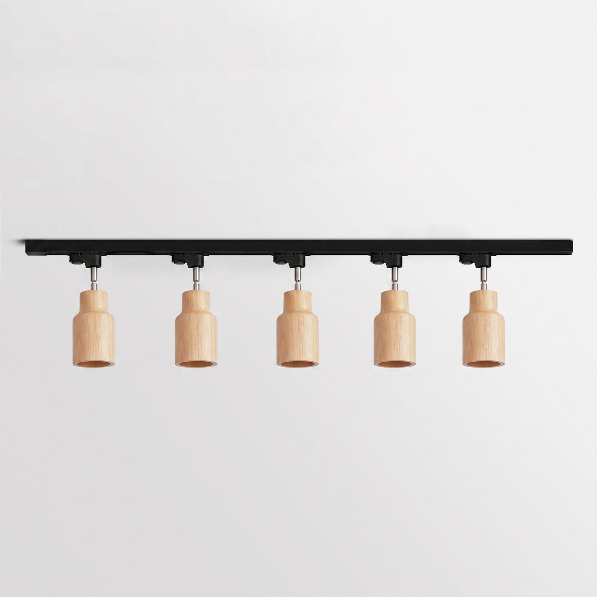 Grote plafondlamp voor de woonkamer met houten spots