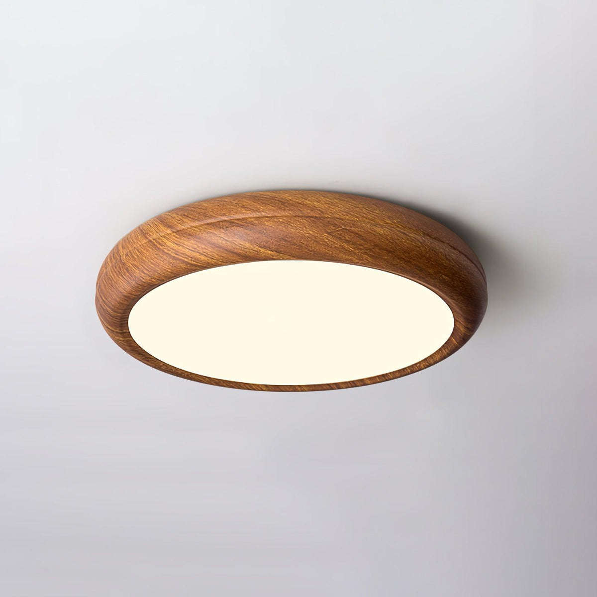 Lampa sufitowa okrągła z efektem słojów drewna