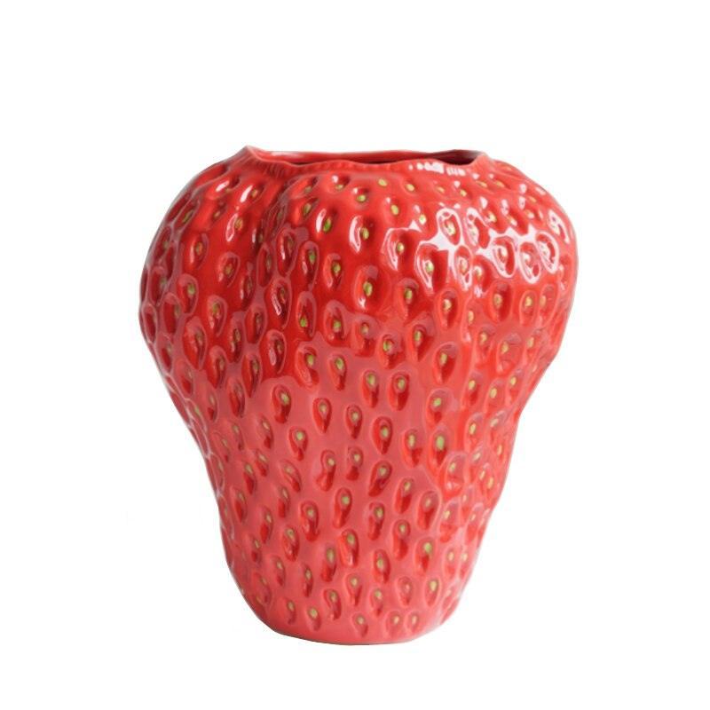 Wazon ceramiczny o formie truskawki z fakturowanym wykończeniem
