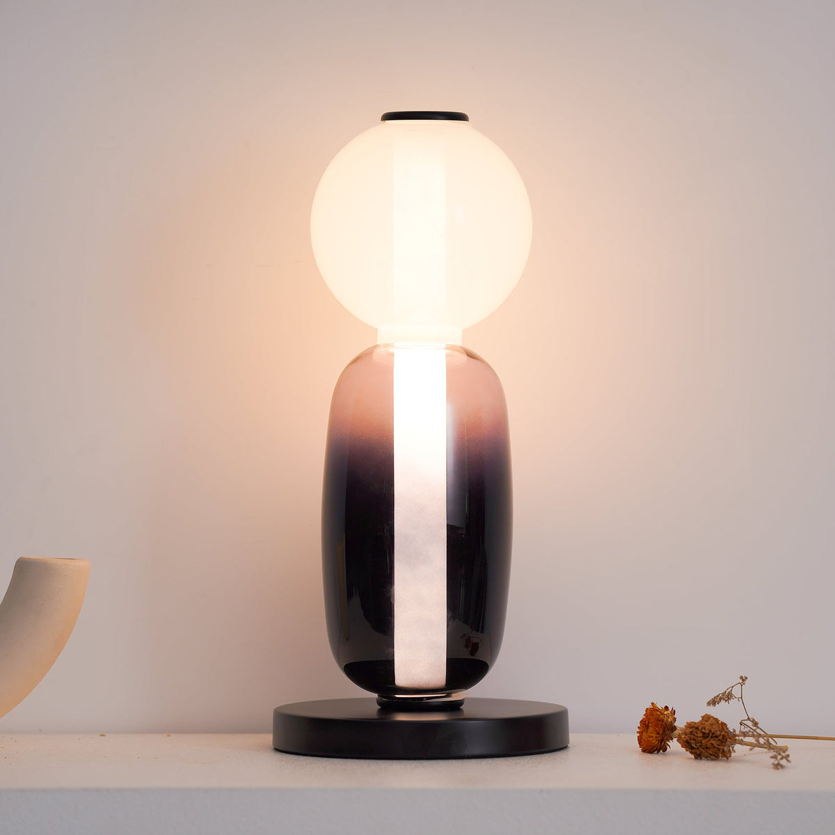 Elegancka Szklana Lampa Nocna z LED 14