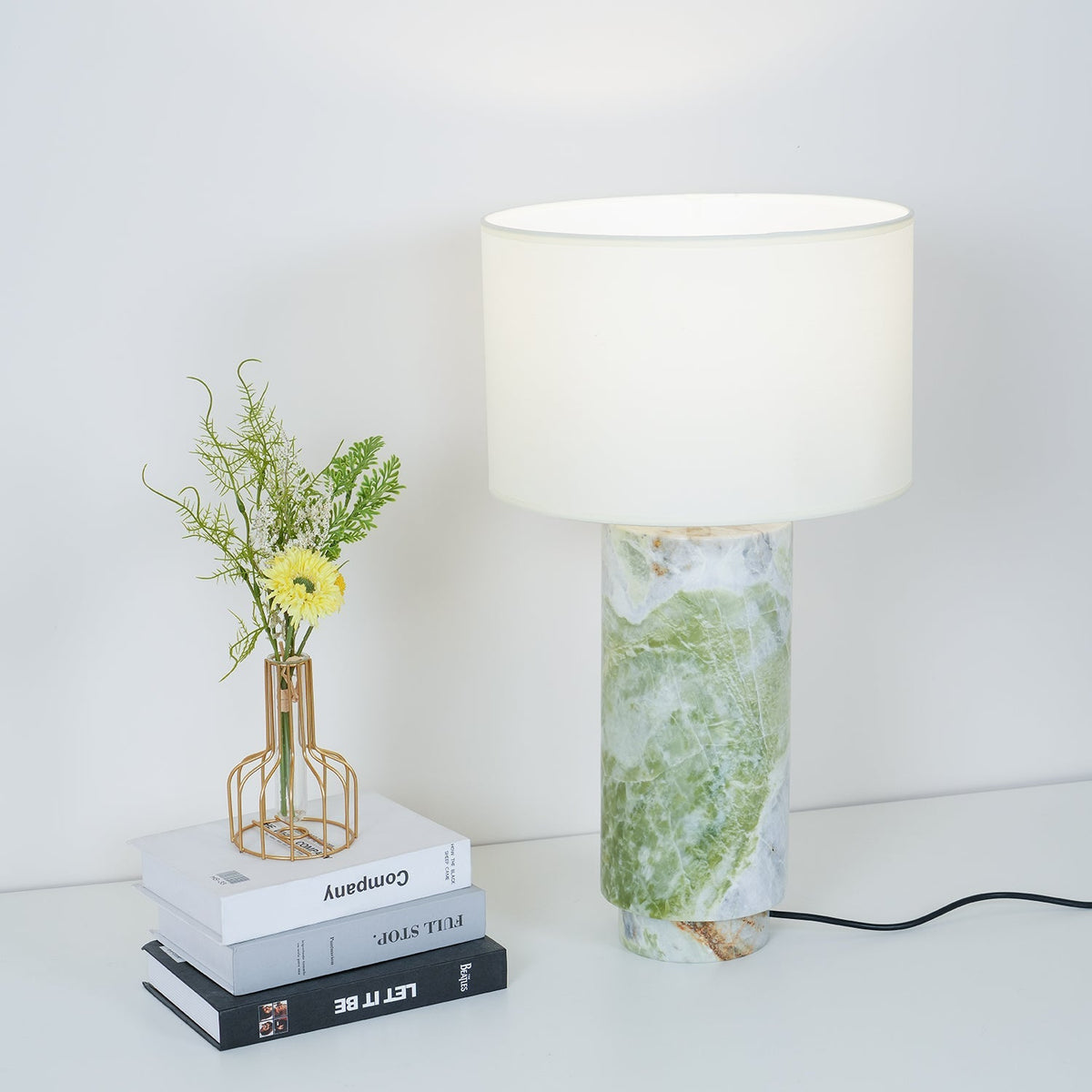Nowoczesna lampa stołowa z zielonym marmurem 4