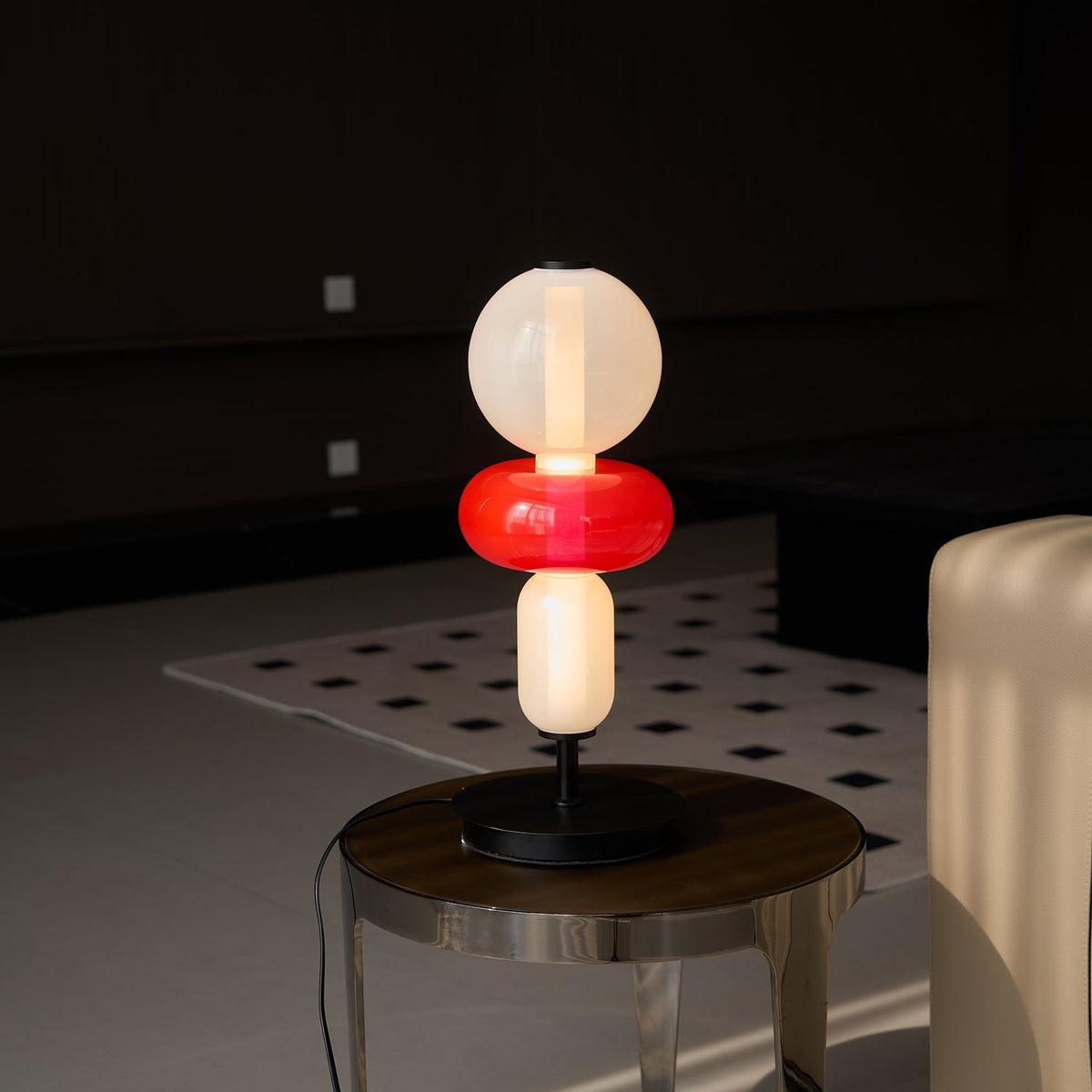 Elegancka Szklana Lampa Nocna z LED 7