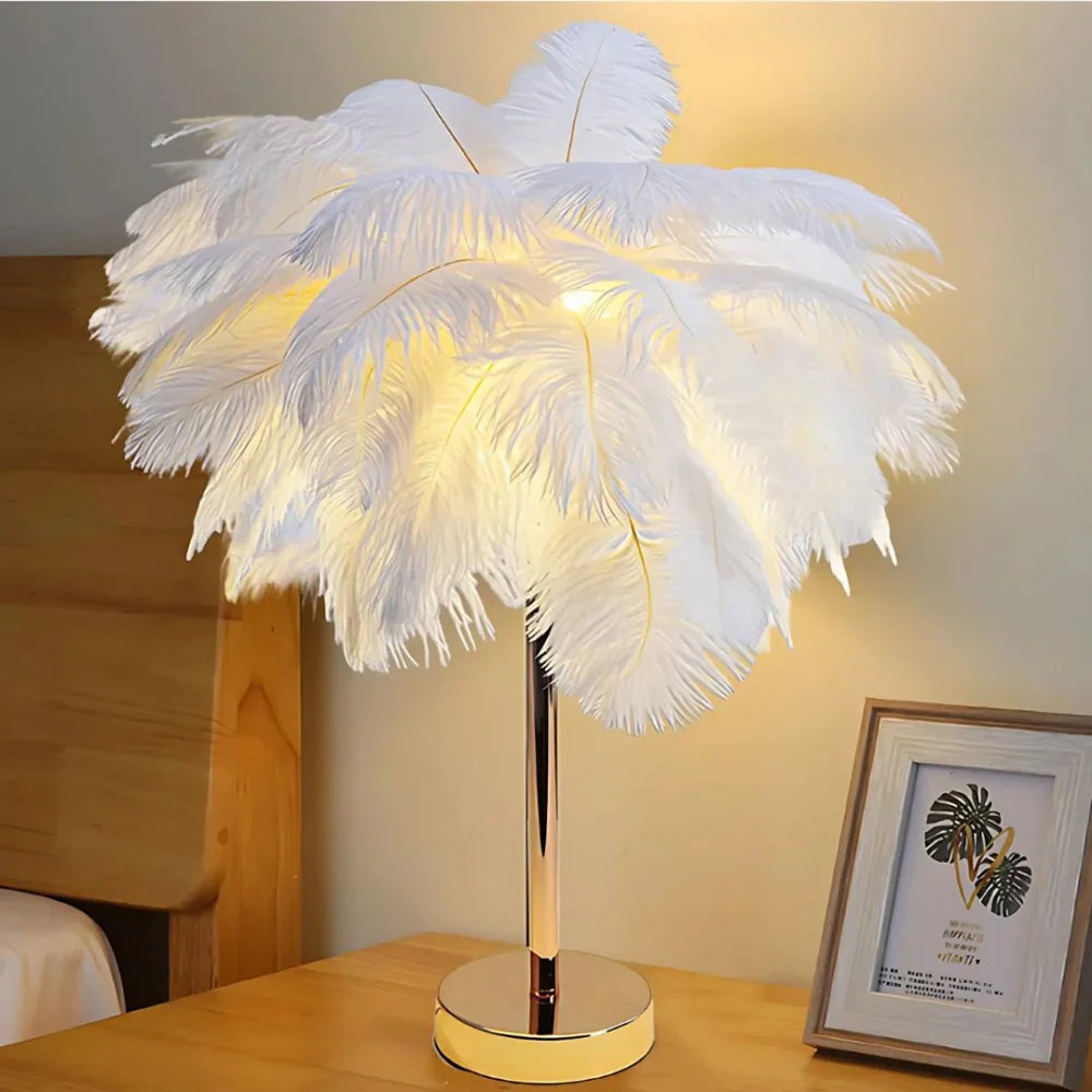Unikalna lampa stołowa w kształcie drzewa z piórami