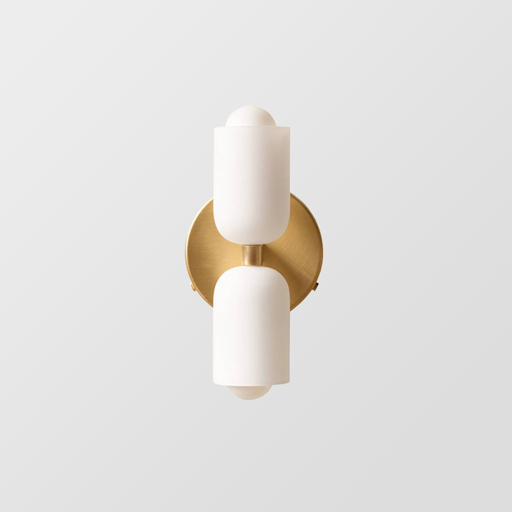 Minimalistische wandlamp met twee cilindrische lampenkappen