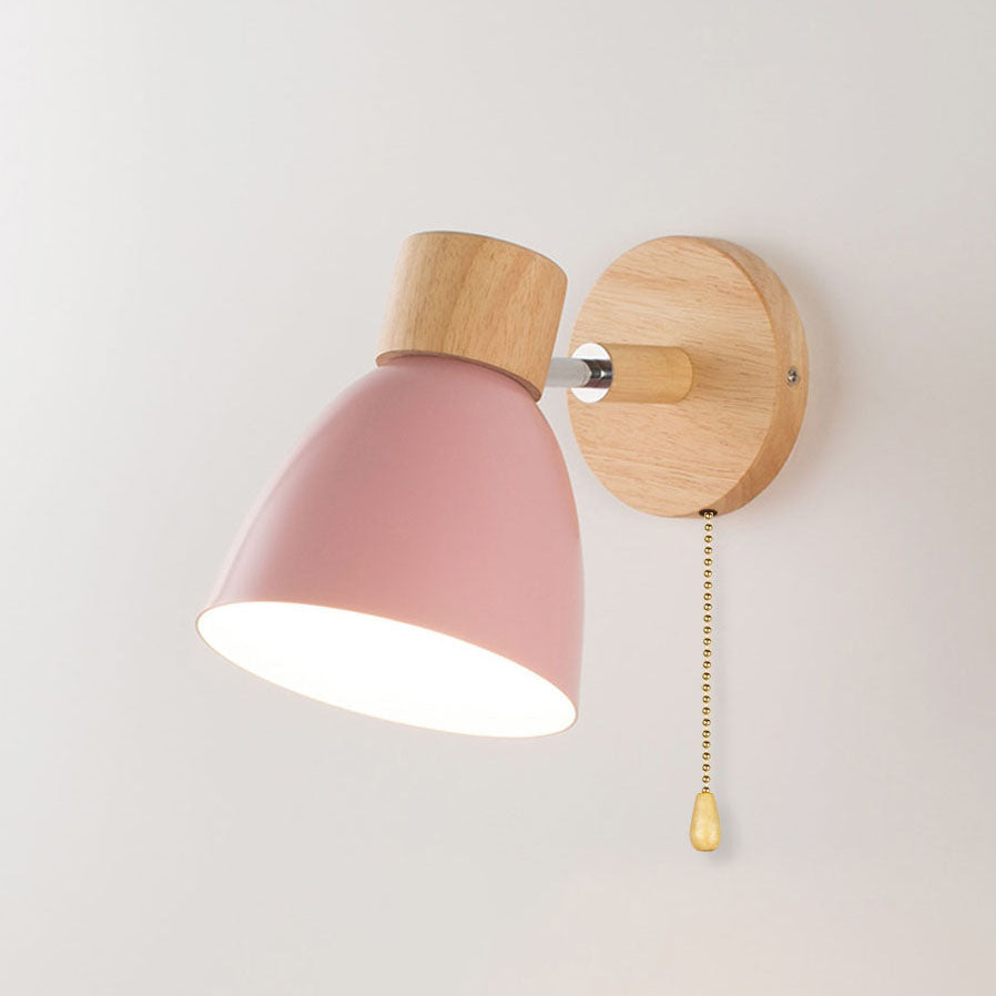 Wandlamp met schuin arm en conische kap
