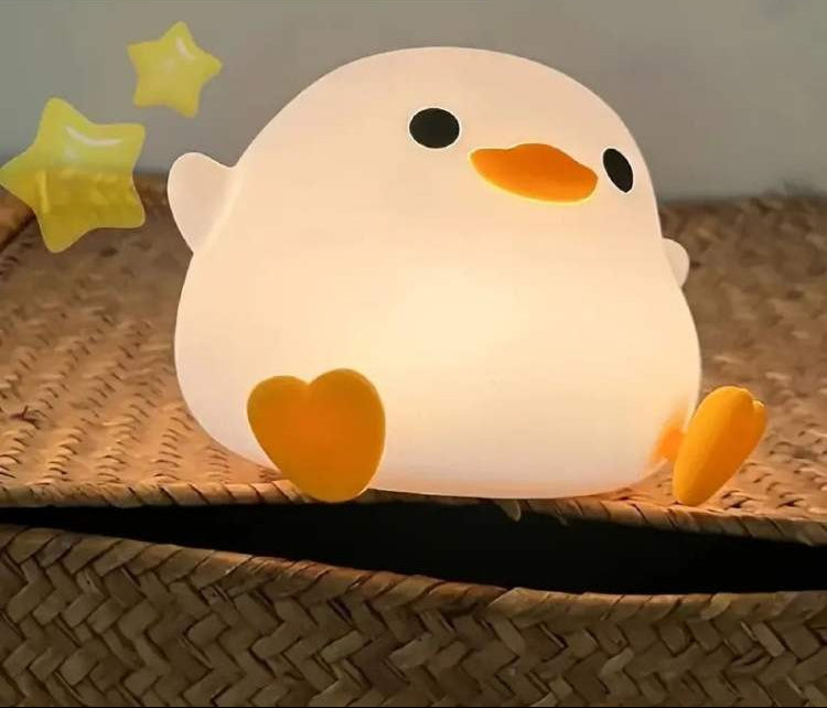 Soft LED night light with duck motif for the bedroom