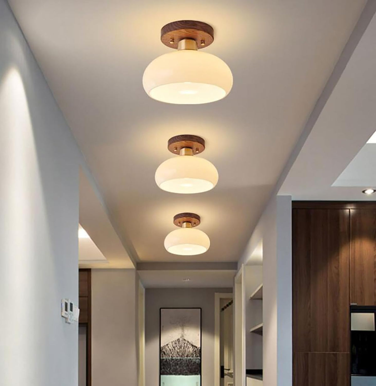 Crèmekleurige Bauhaus-plafondlamp met houten voet