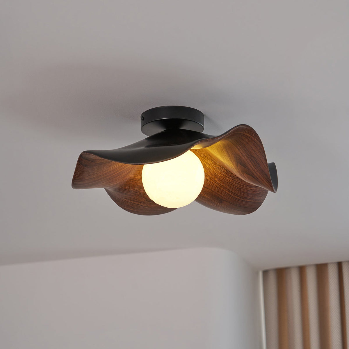 Plafonnier au plafond à forme douce et organique