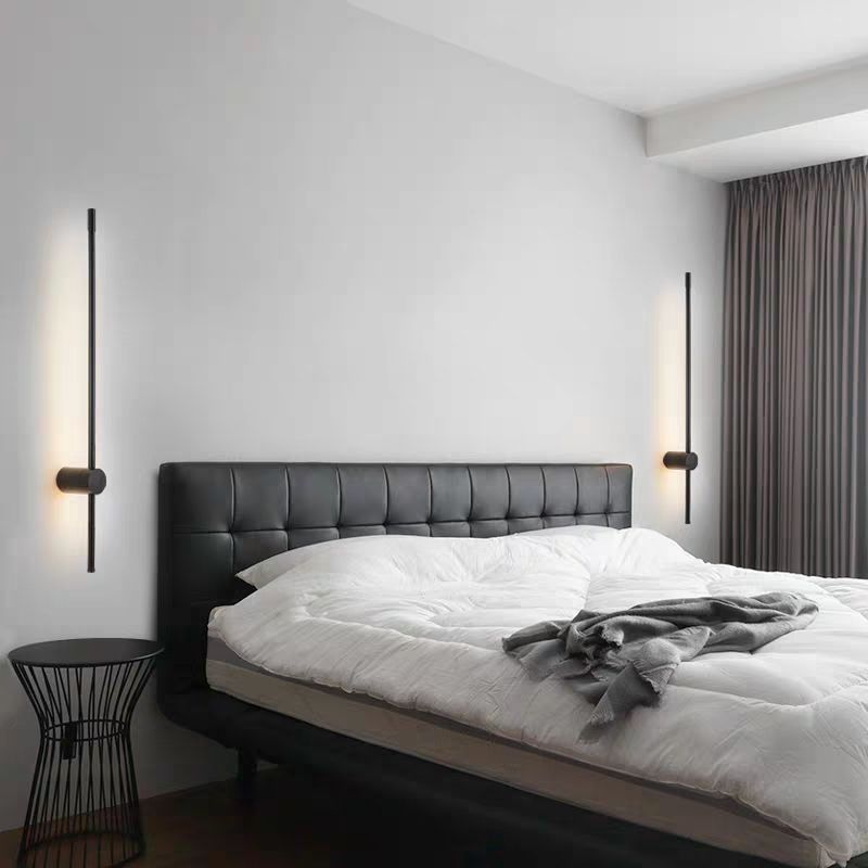 Minimalist linear wall sconce