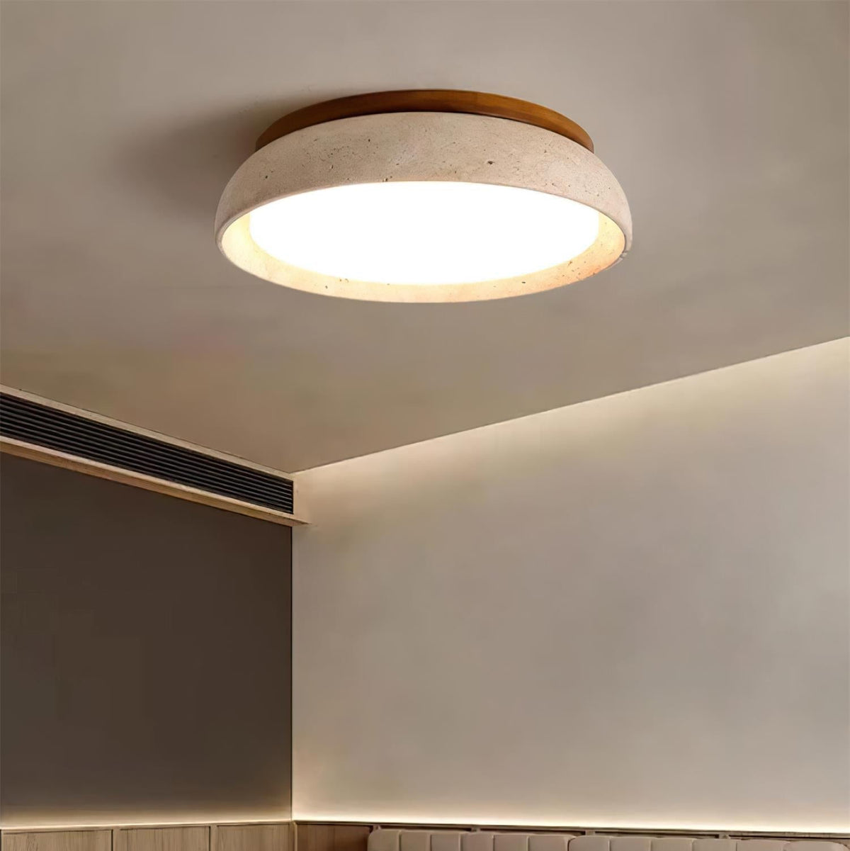 Lampa sufitowa z naturalnego trawertynu