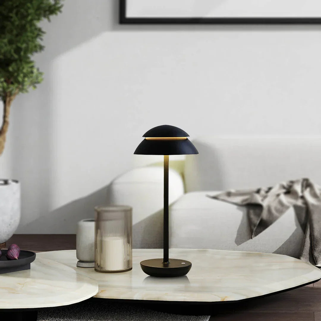 Ściemnialna skandynawska aluminiowa lampa stołowa bezprzewodowa