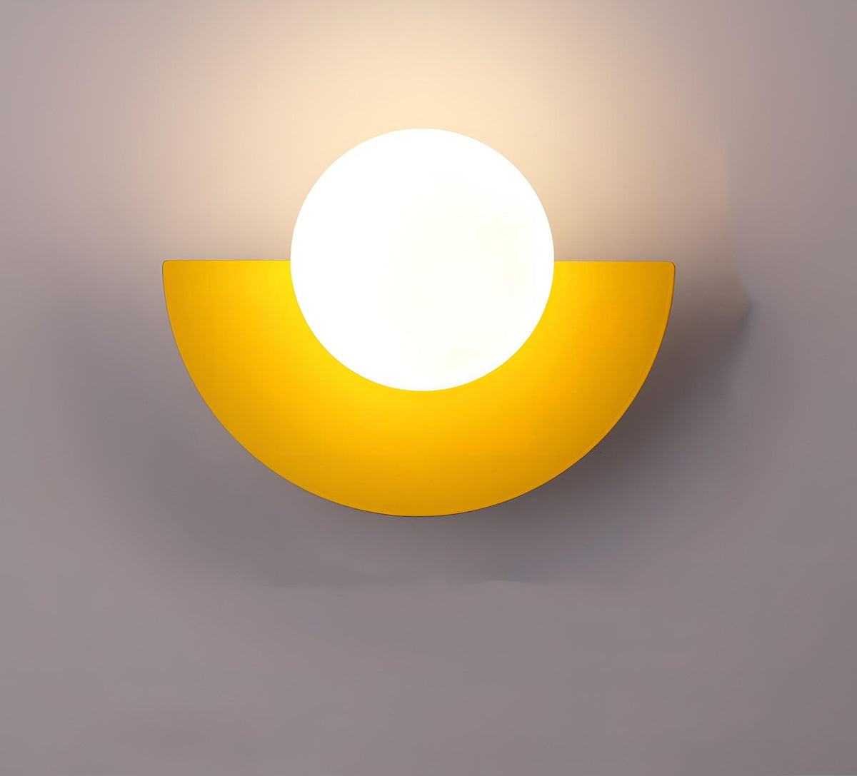 Nordic wall light with a semicircular shade