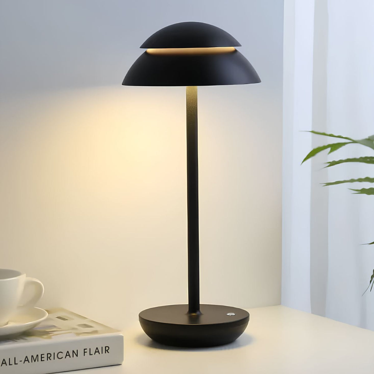 Ściemnialna skandynawska aluminiowa lampa stołowa bezprzewodowa