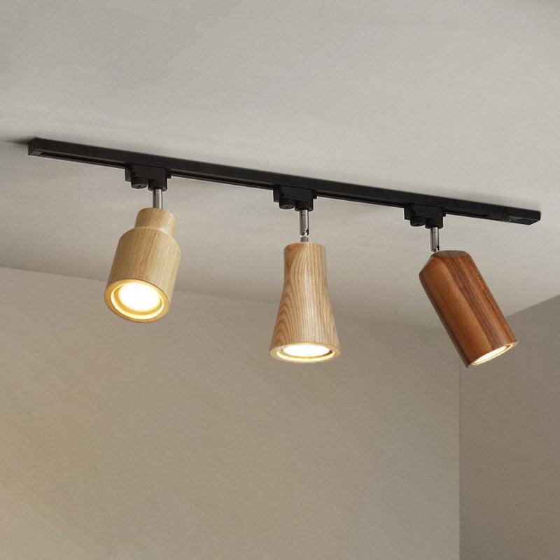 Grote plafondlamp voor de woonkamer met houten spots