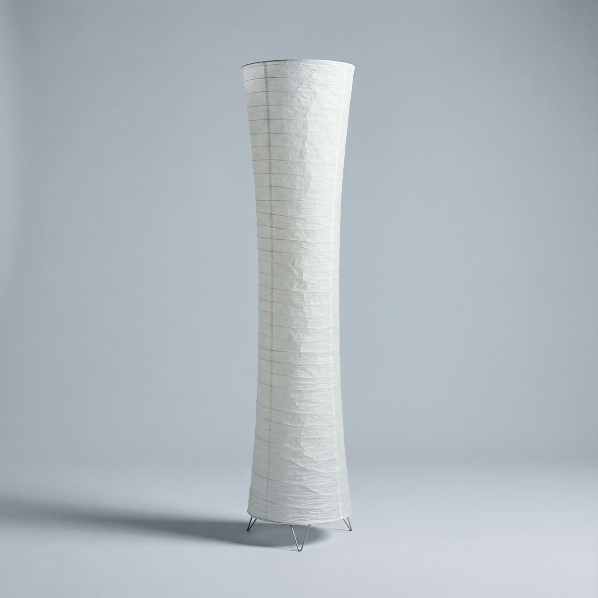 Wabi Sabi LED-vloerlamp met golvende papieren kap