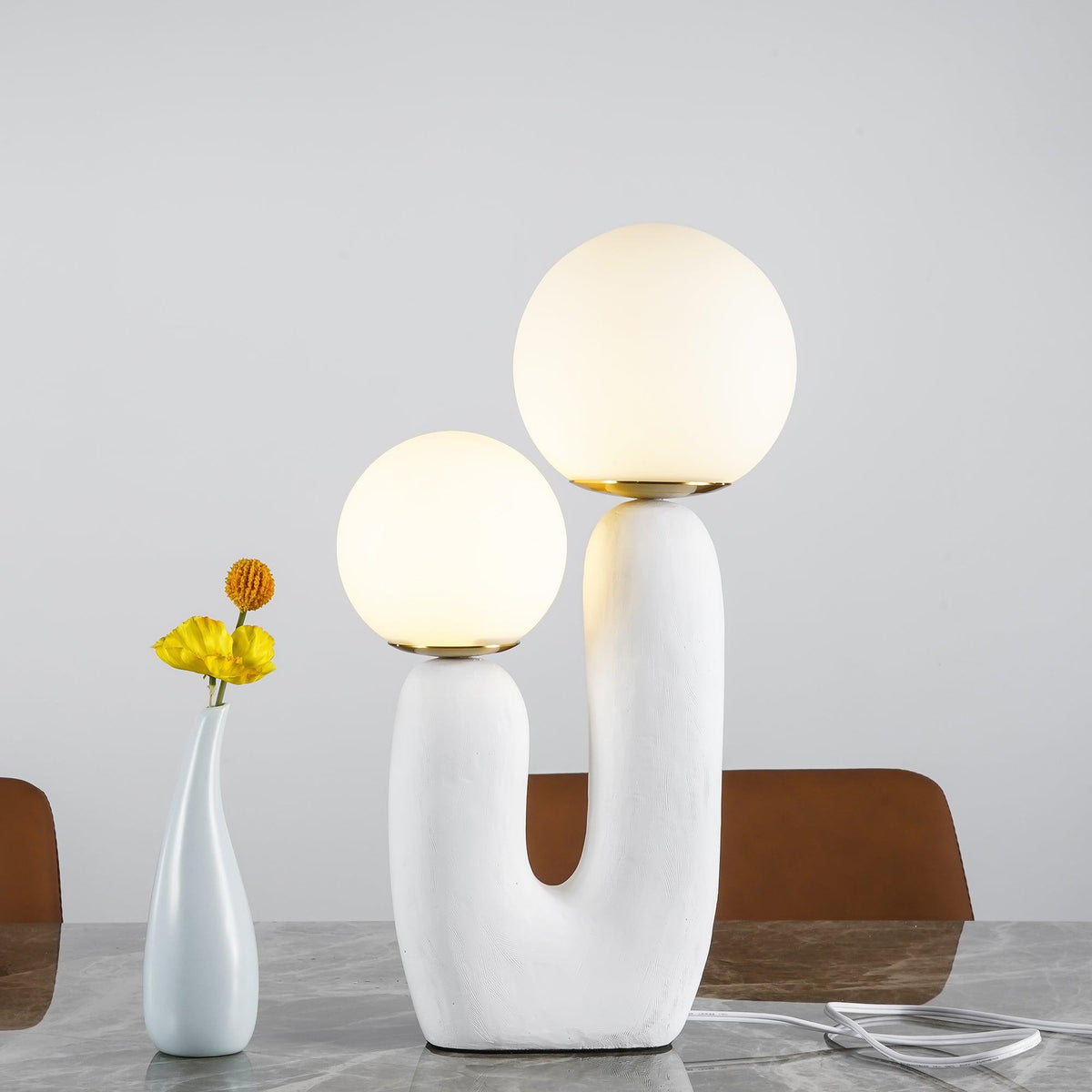 Nowoczesna Lampa Stołowa LED – Stylowe Oświetlenie Wnętrz 8