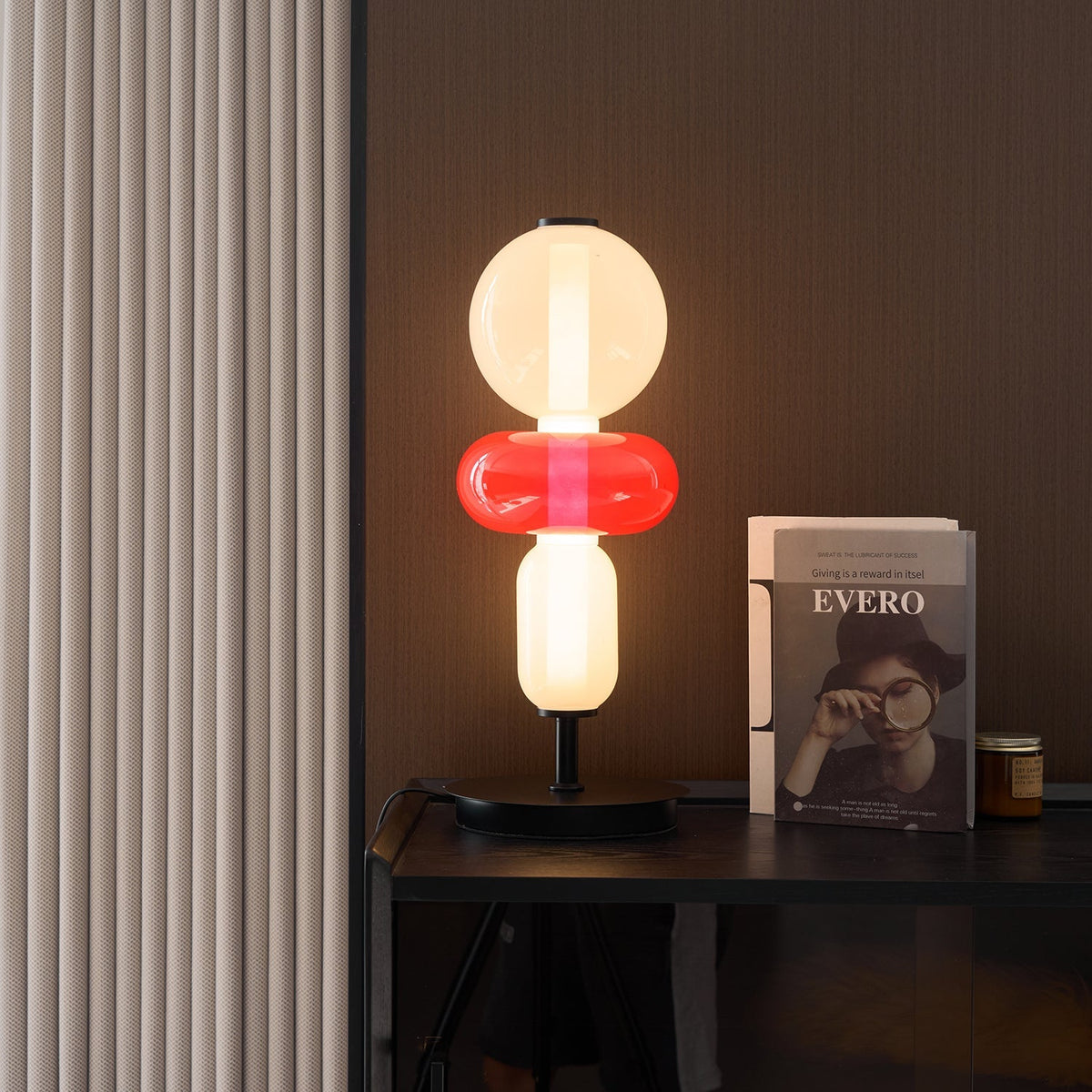 Elegancka Szklana Lampa Nocna z LED 9